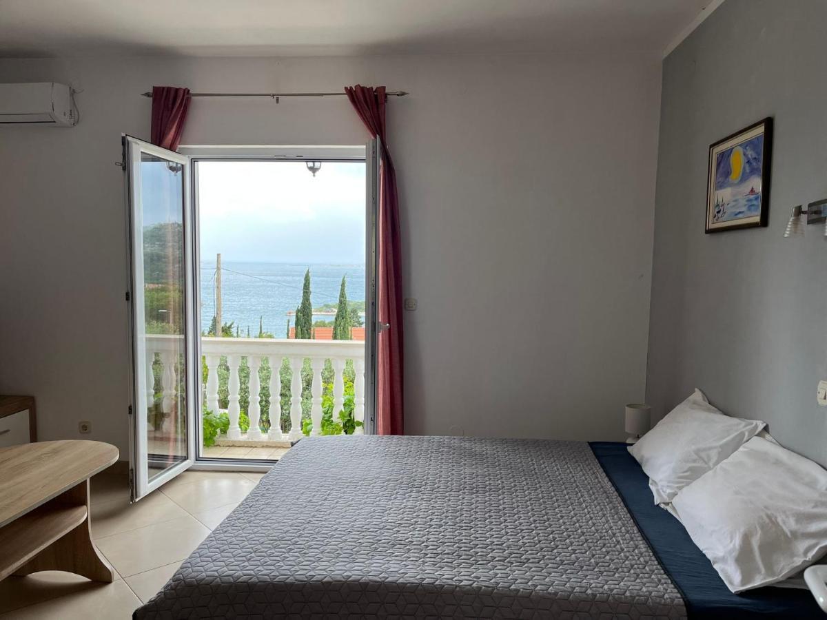Apartments Cvjetkovic Mlini Bagian luar foto